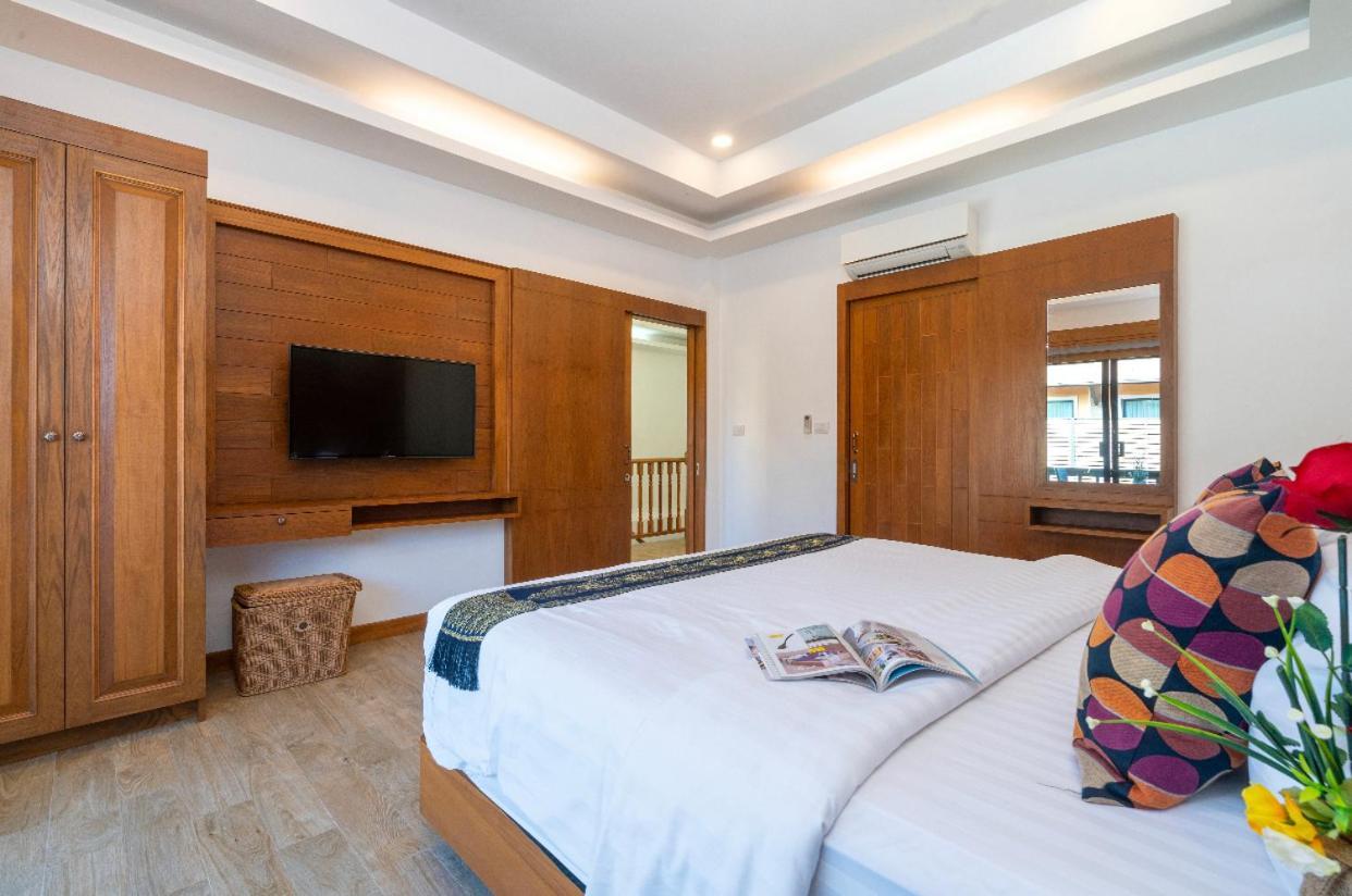 Private Villas Bangtao Pantai Bang Tao Luaran gambar