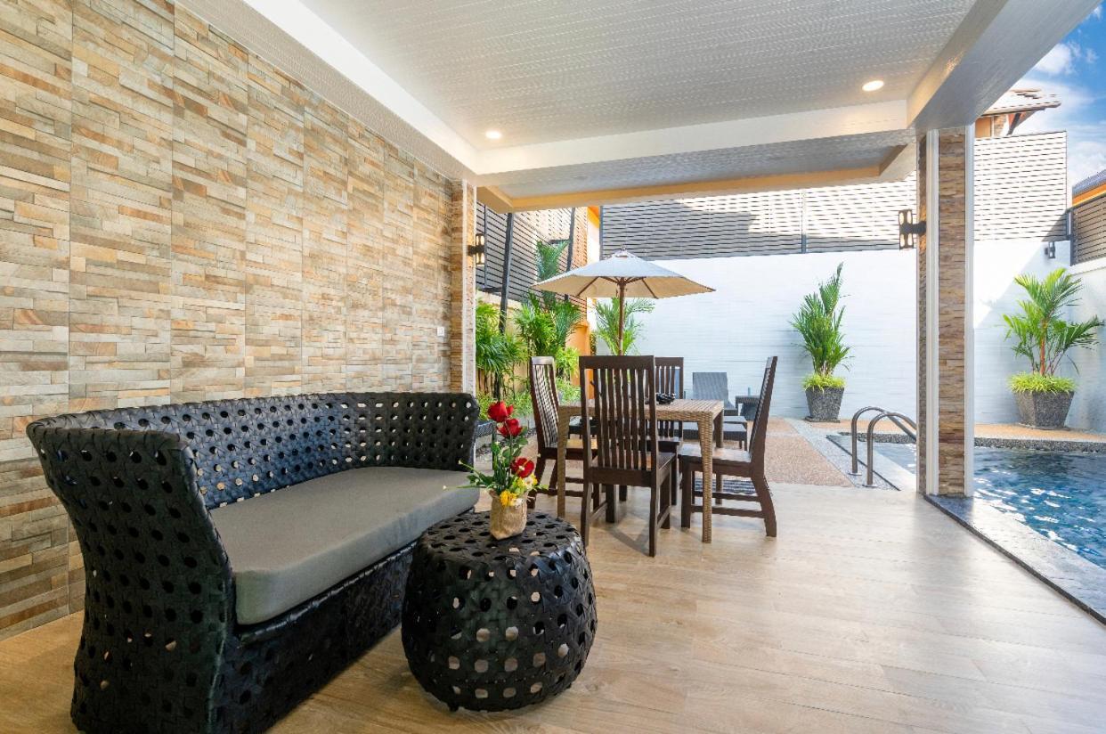 Private Villas Bangtao Pantai Bang Tao Luaran gambar