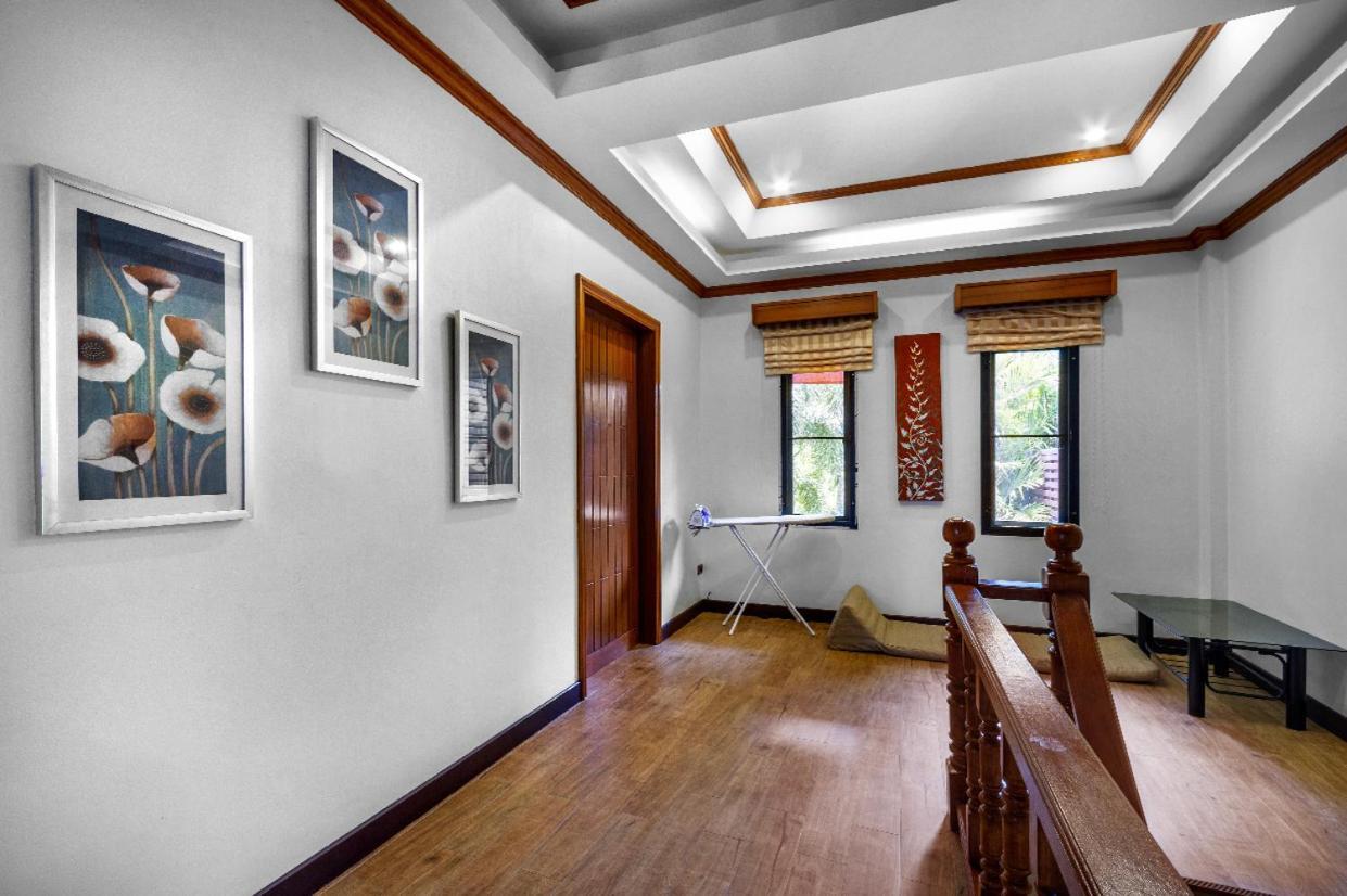 Private Villas Bangtao Pantai Bang Tao Luaran gambar