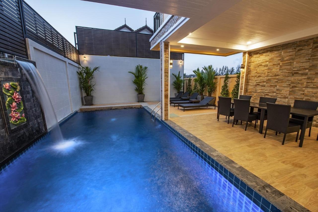 Private Villas Bangtao Pantai Bang Tao Luaran gambar